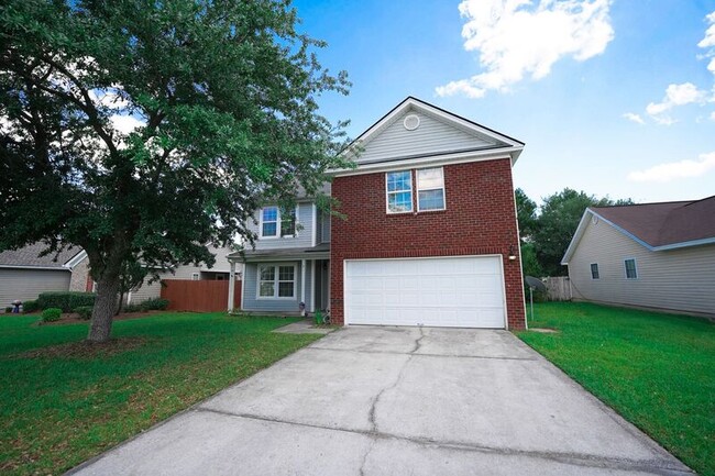 Building Photo - 8 Willow Lakes Dr