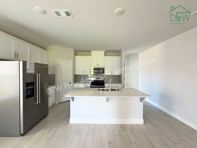 Building Photo - Spacious 3BR Home with Office Room & Large Backyard in Anna, TX — For Lease!