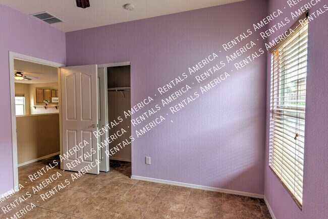 Building Photo - 3647 E Mecate Rd