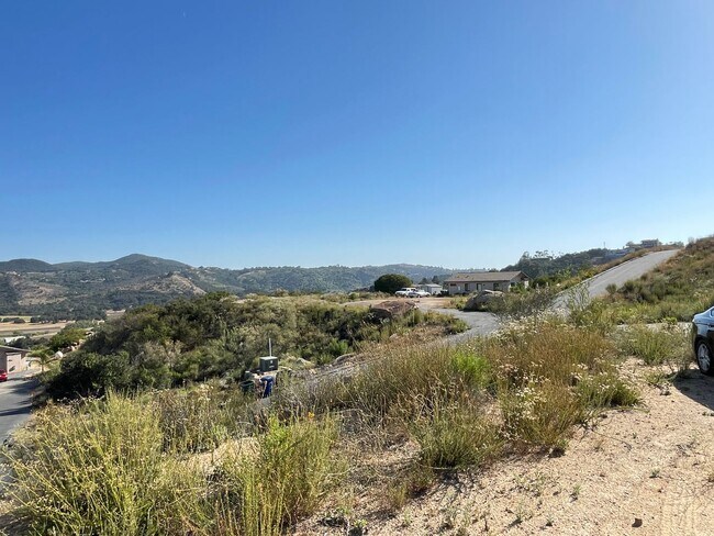 Building Photo - 12478 Hillpoint Ct