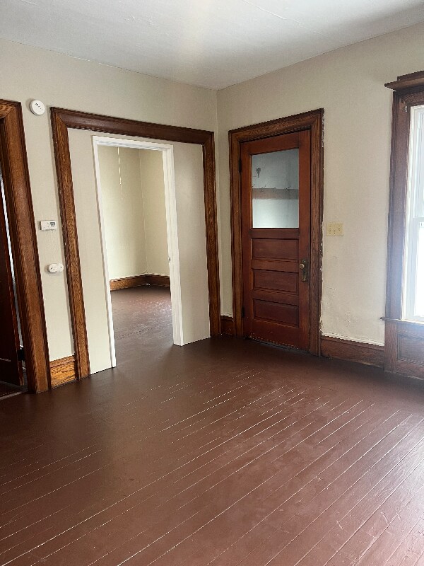 Building Photo - 99 Bowen St