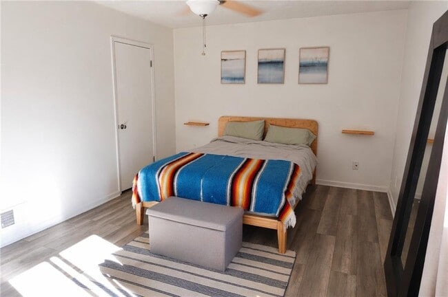 Building Photo - 752 Pebble Creek Dr