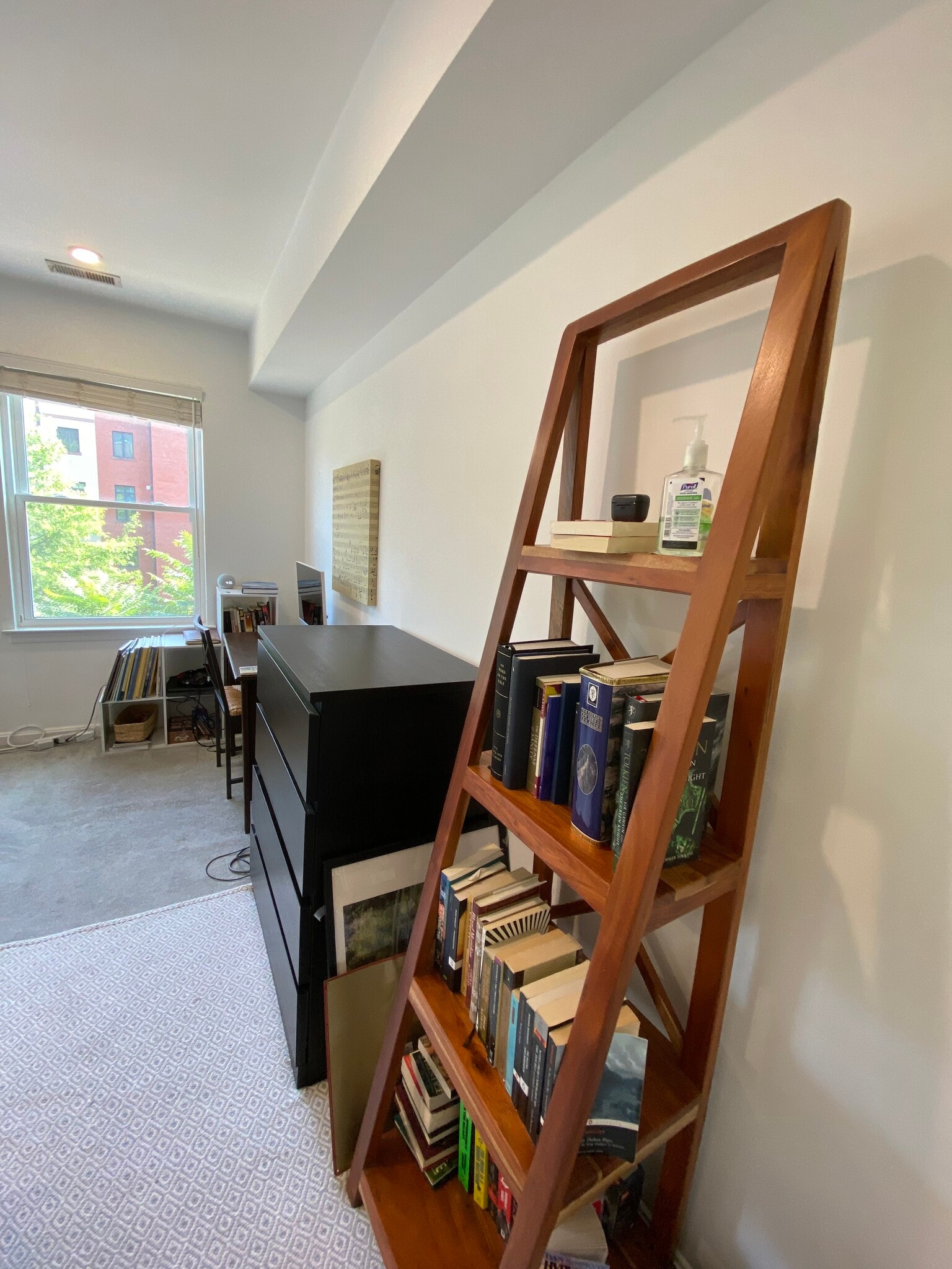 Building Photo - 1327 Belmont St NW