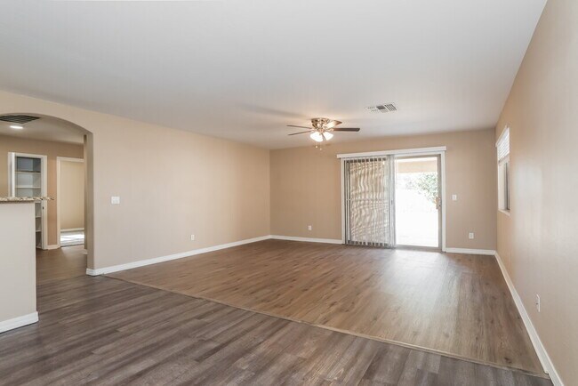 Building Photo - 3172 S 162nd Ln