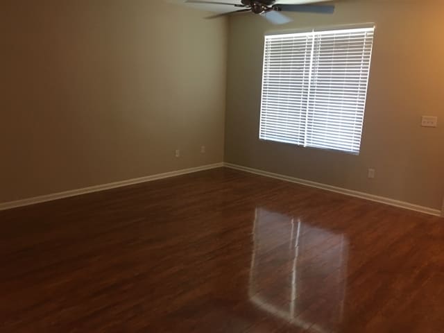 Building Photo - 106 Westwind Dr