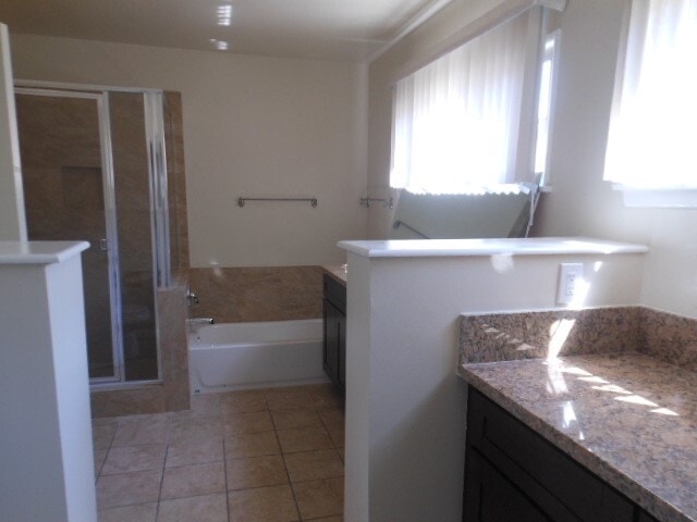 Master Bathroom 1 - 8607 Delco Ave