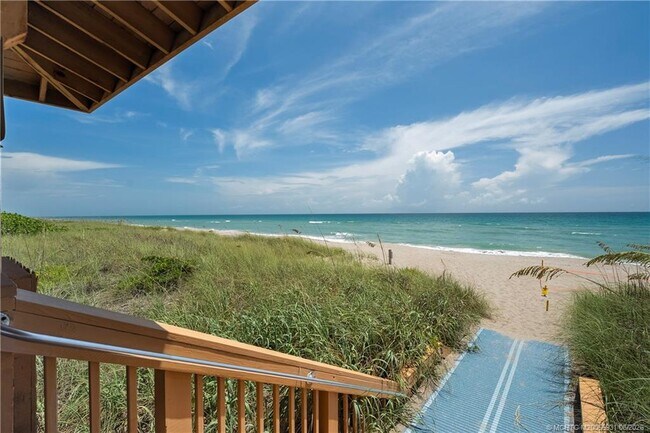 Building Photo - 10680 S Ocean Dr