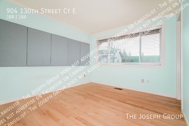 Building Photo - 904 130th St Ct E