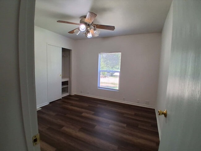 Building Photo - 44989 CA-49