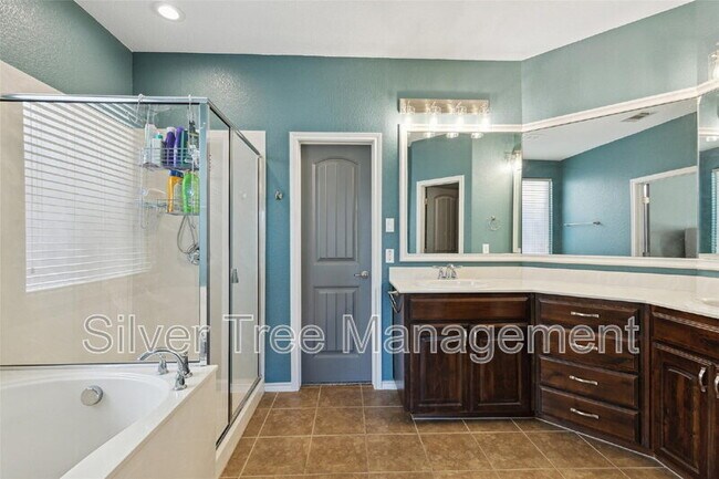 Building Photo - 1416 Elkford Ln