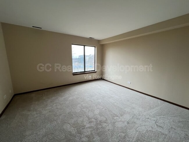 Building Photo - 950 E Wilmette Rd