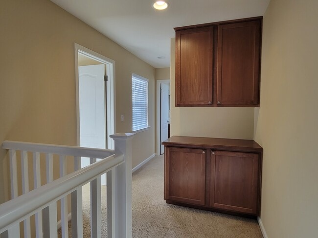 Building Photo - 2388 Vera Dr