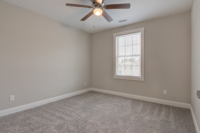 Building Photo - Charming New Build with Luxury Finishes, Covered Patio & Spacious Primary Suite