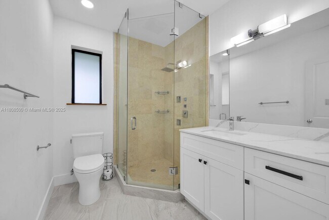 Building Photo - 6860 SW 99th Terrace
