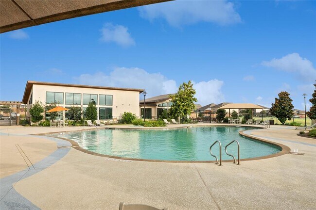 Building Photo - 5105 Sidesaddle Dr