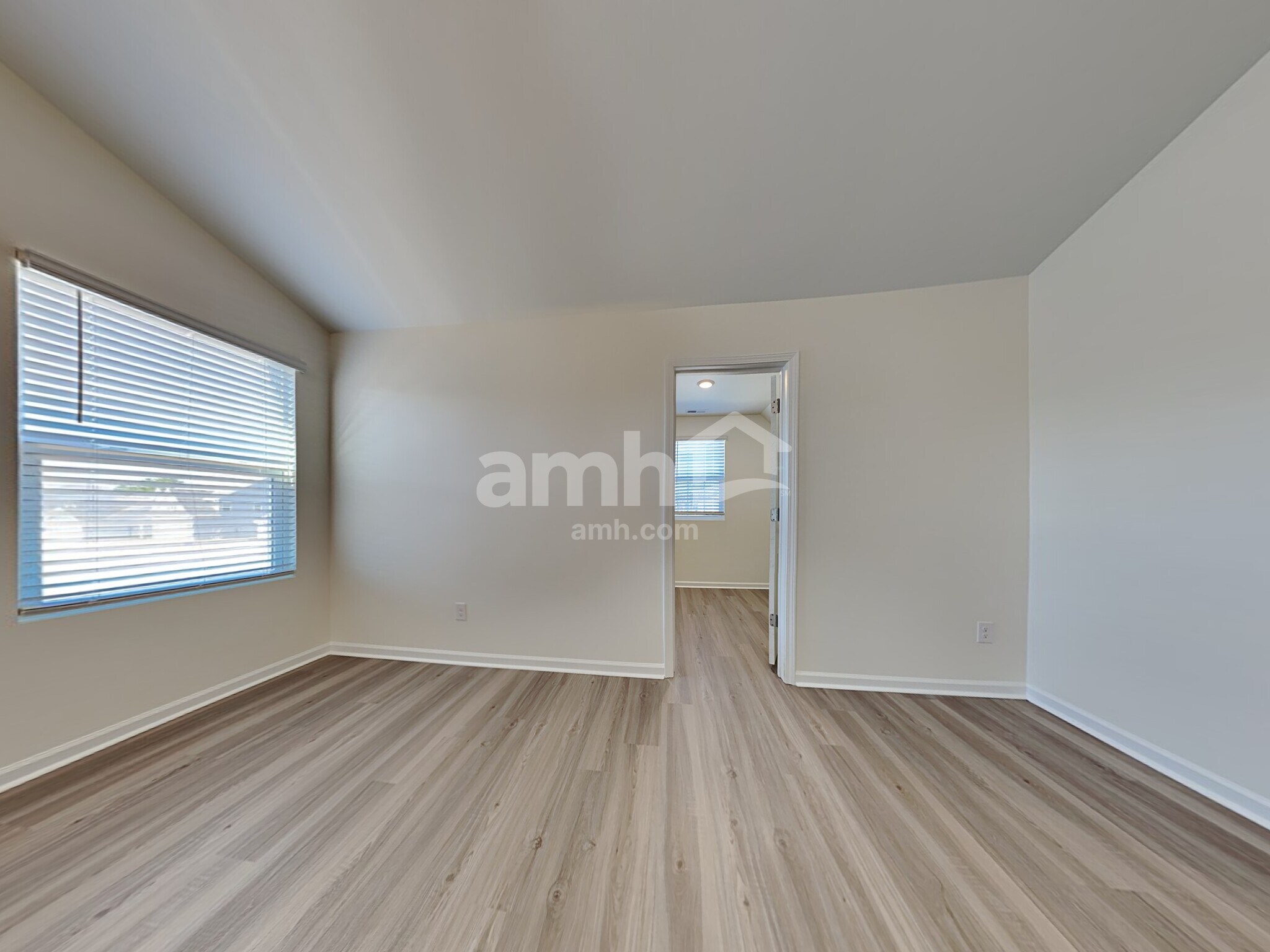 Building Photo - 1316 John Swann St