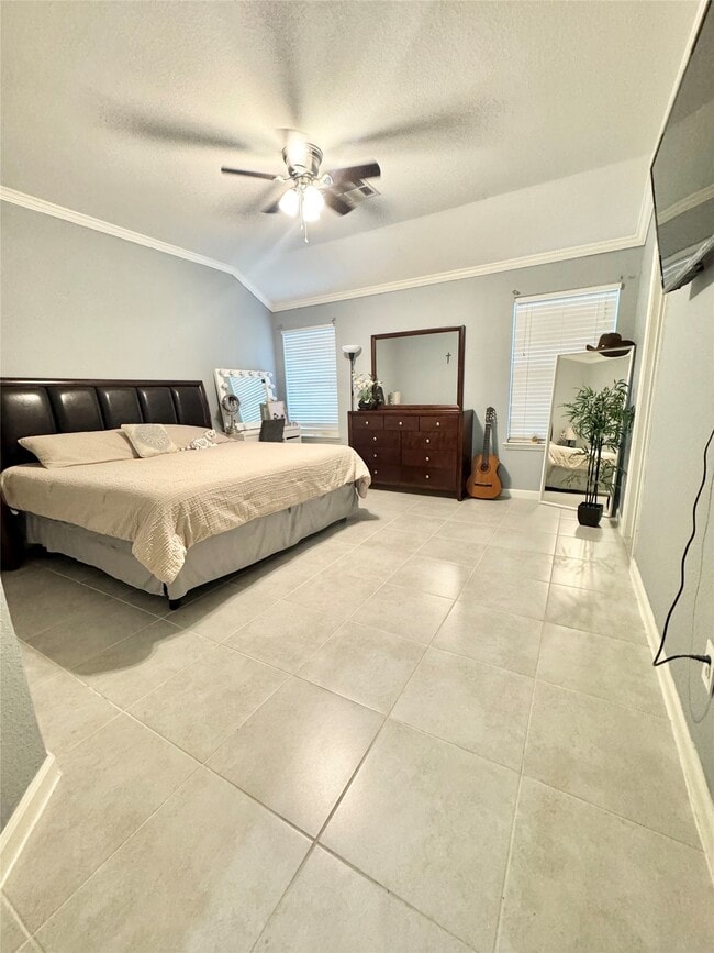 Building Photo - 12411 Meadow Frost Ln