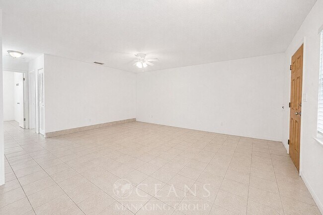 Building Photo - Coastal Living: 2-Bedroom Beachside Retreat