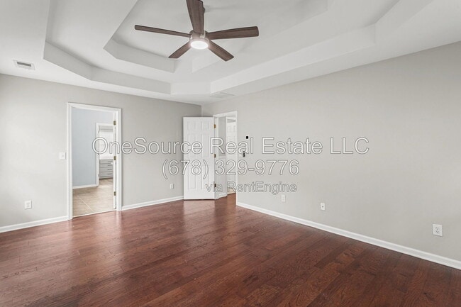 Building Photo - 221 Copper Leaf Way