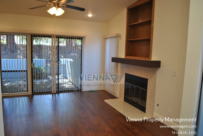 Building Photo - 4710 El Cid Ct