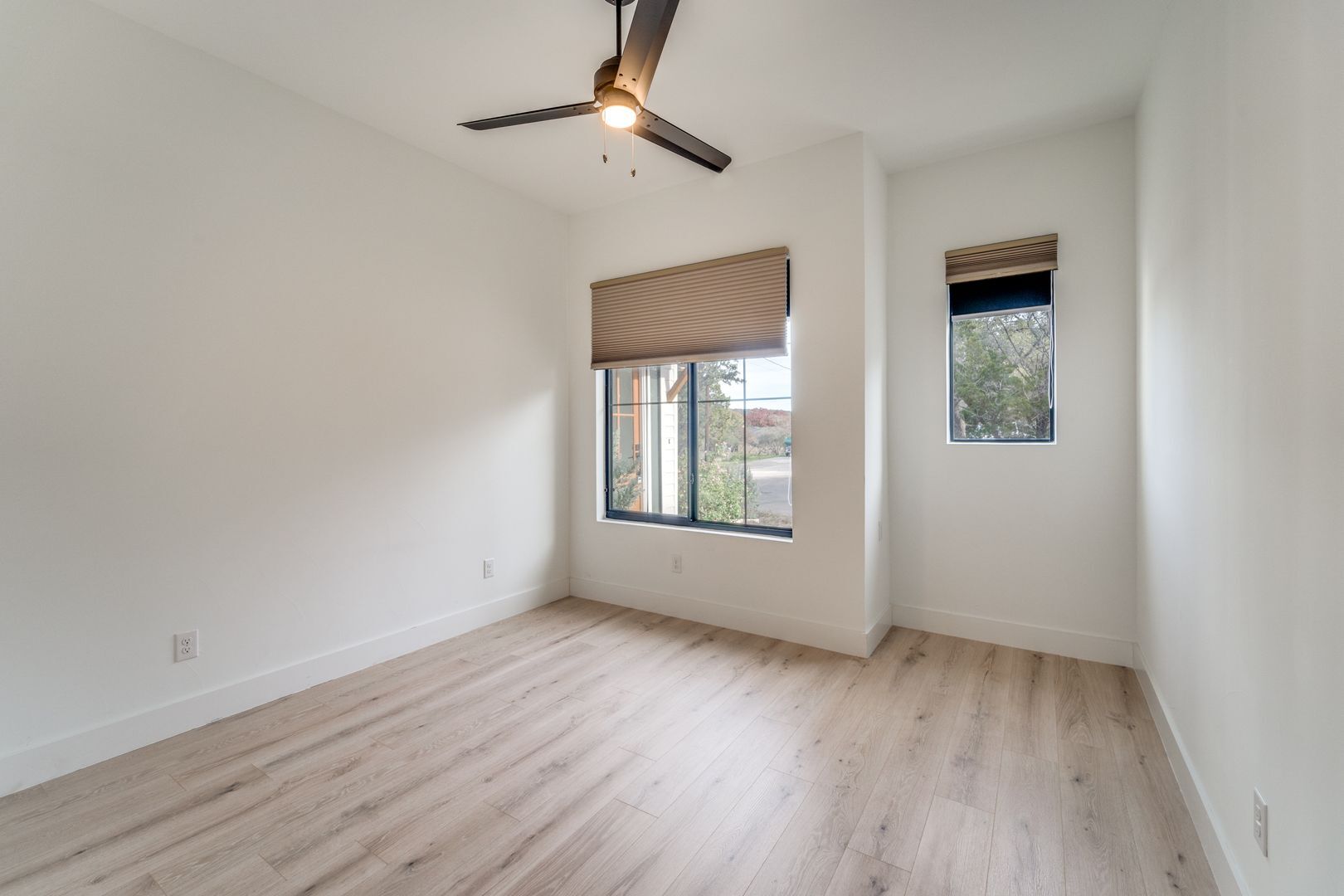 Building Photo - 1211 Westhaven Dr