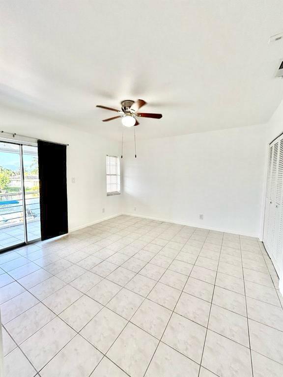 Building Photo - 1004 Pine Dr