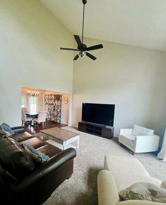 Building Photo - Beautiful 4 Bedroom Home in a Cul-De-Sac