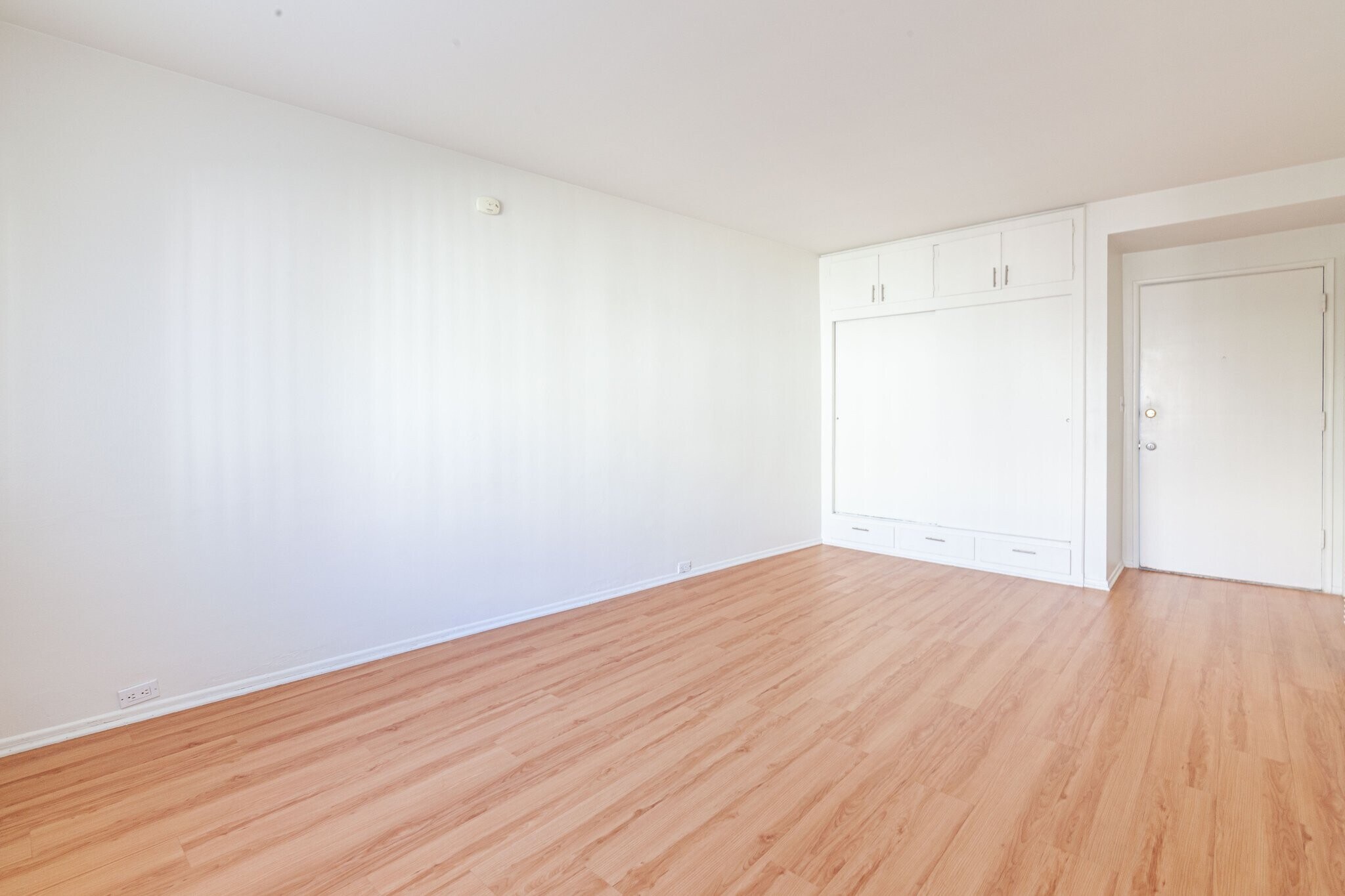 Building Photo - 667-669-669 Levering Ave