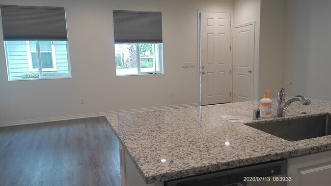 Building Photo - 502 Surfbird Ln