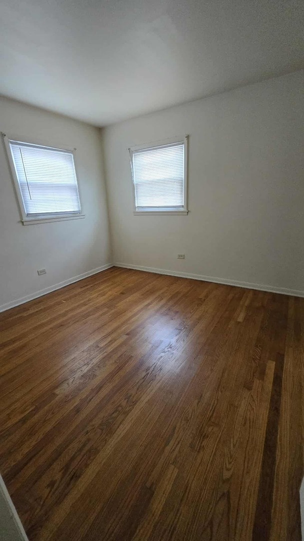 Building Photo - 9458 Glenlake Ave