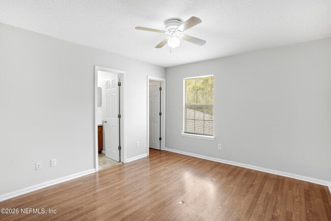 Building Photo - 624 Southbranch Dr