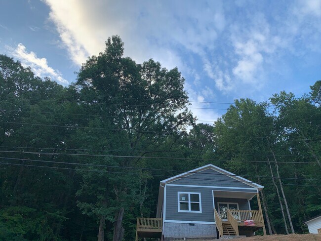 Primary Photo - 1248 Browns Ferry Rd