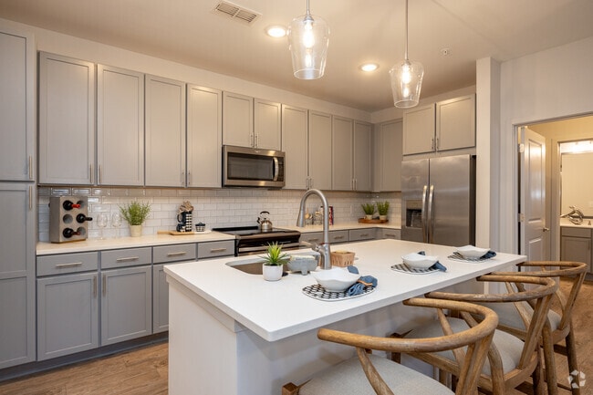 Interior Photo - Advenir at Dawson Hills
