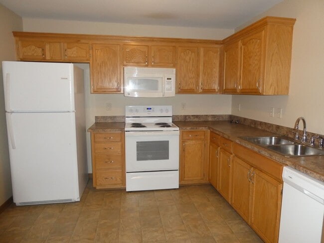 Building Photo - 3 bd 2 bath - Grain Valley