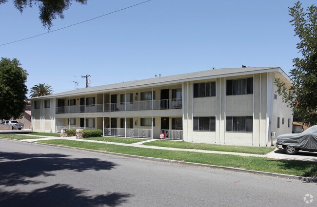 Primary Photo - Luprinto East
