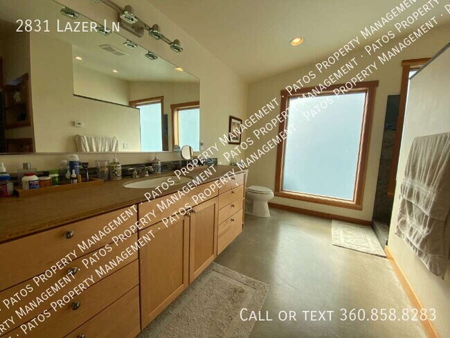 Building Photo - 2831 Lazer Ln