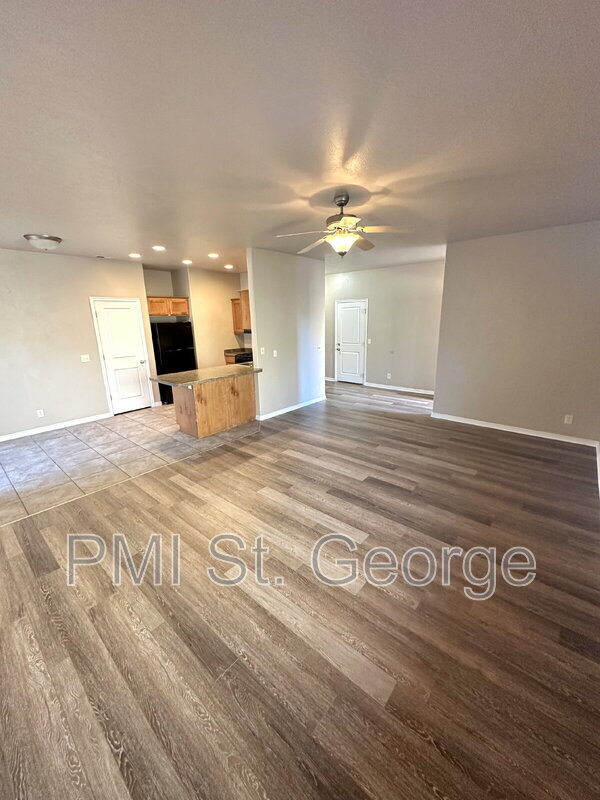 Building Photo - 508 N 2480 W