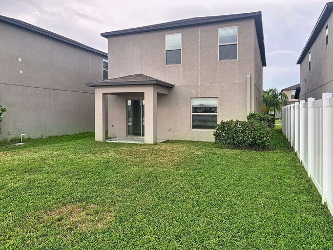 Building Photo - 7012 Samuel Ivy Dr