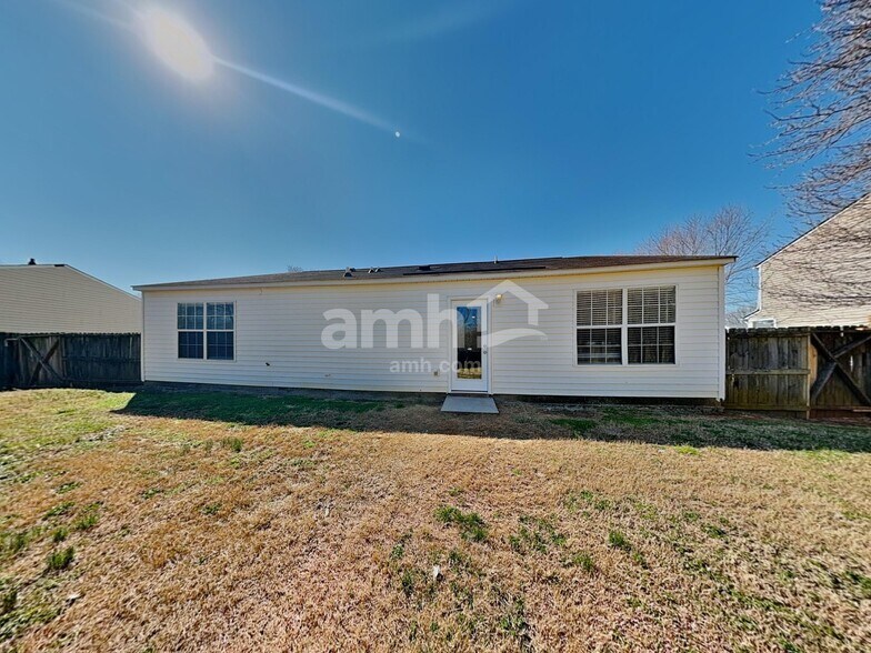 Building Photo - 103 Tripmont Ct