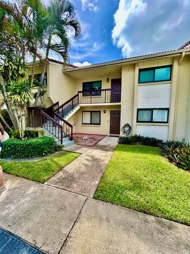 Primary Photo - 22465 SW 61st Way