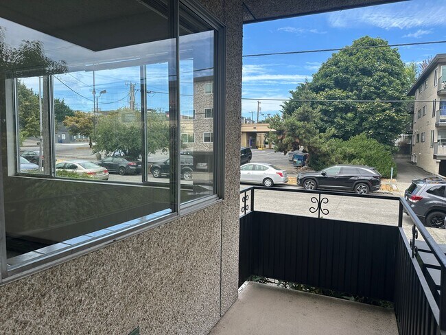 Building Photo - 1443 NW 61st St
