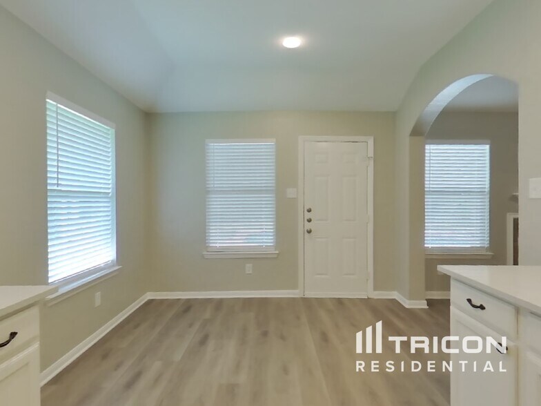 Building Photo - 2306 Hunter Park Ct