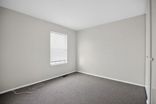 Building Photo - 1537 Bryan Ct