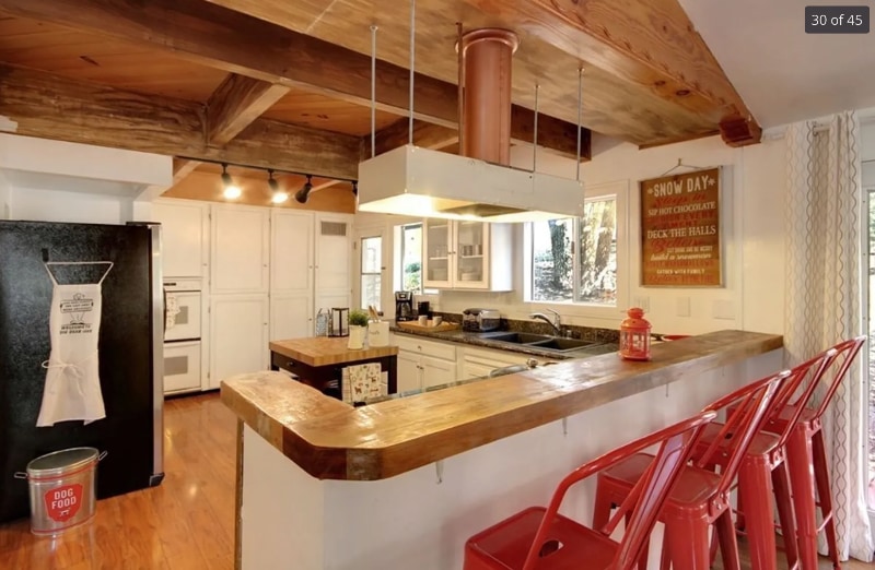 Building Photo - 1401 Rockspray Dr