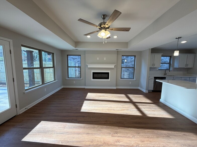 Building Photo - 9687 Bloomington Cir