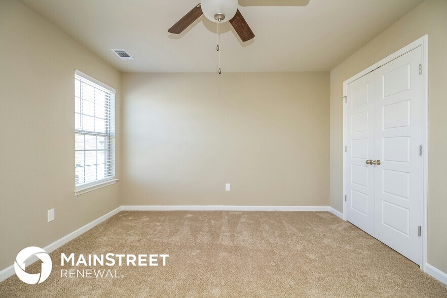 Building Photo - 102 Chyntara Dr