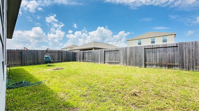 Building Photo - 13507 Northwood Briar Dr