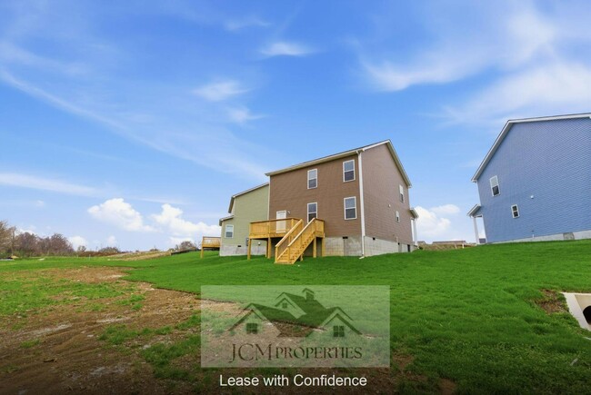 Building Photo - 120 Lambert Fld