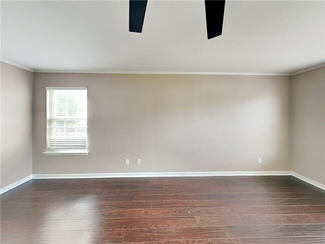 Building Photo - 264 Grandview Cir