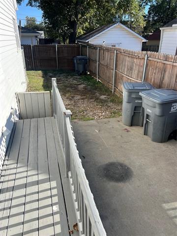 Building Photo - 2148 Brookfield Ave